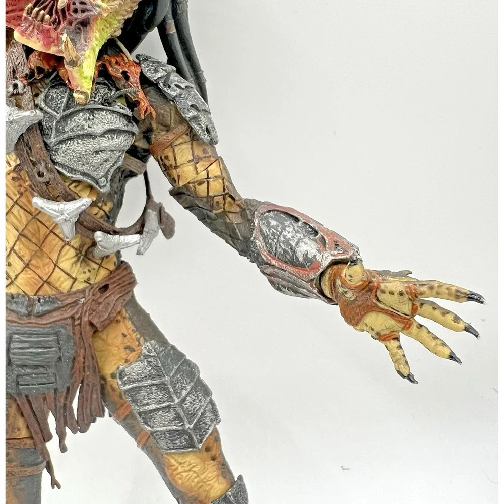 NECA AVP Requiem Unmasked Wolf Predator Figure Damaged Parts Repair 2008 Open